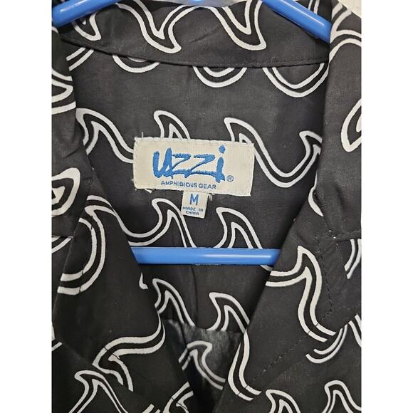 VTG Uzzi Amphibious Gear Size M Hawaiian Shirt Surf Waves Short Sleeve Button Up - Picture 2 of 7
